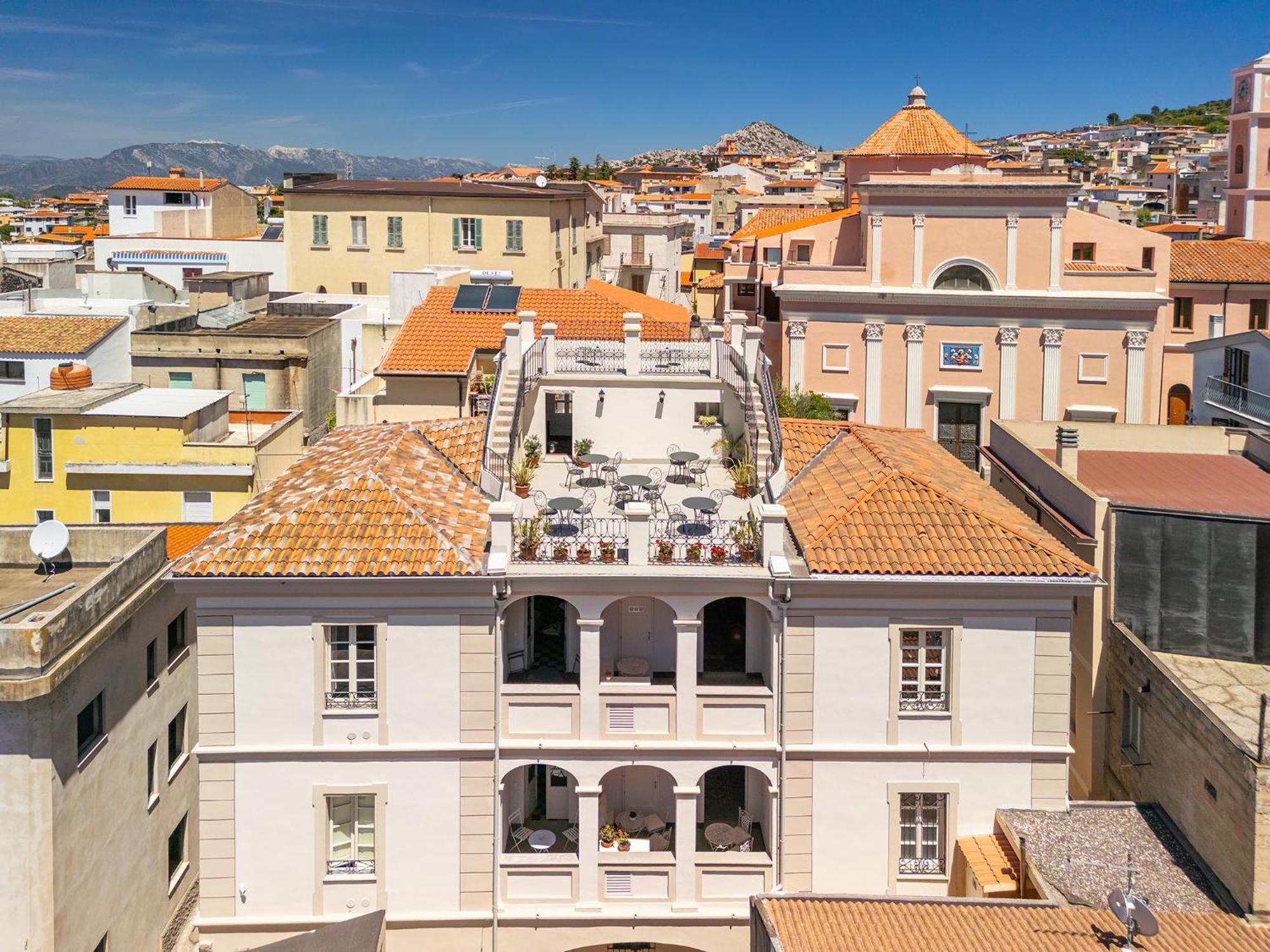 Palazzo Cherchi Dorgali Zewnętrze zdjęcie